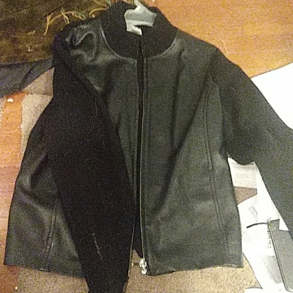 Jacket - Picture 4 of 4